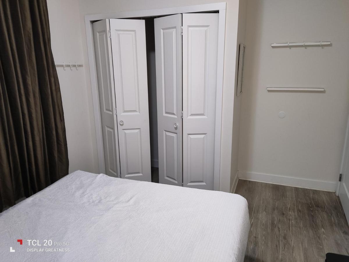 Sweet House B&B Saanich エクステリア 写真
